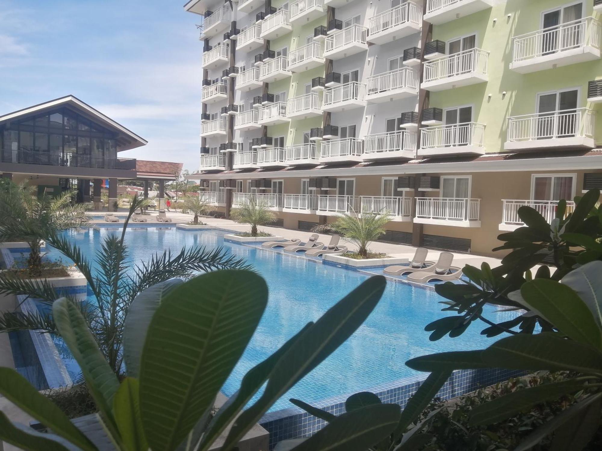 Condo Azur Suites A326 Amani Resorts Residences , 5 Minutes Airport, Netflix, Stylish, Cozy With Luxurious Swimming Pool Lapu-Lapu City Exterior foto