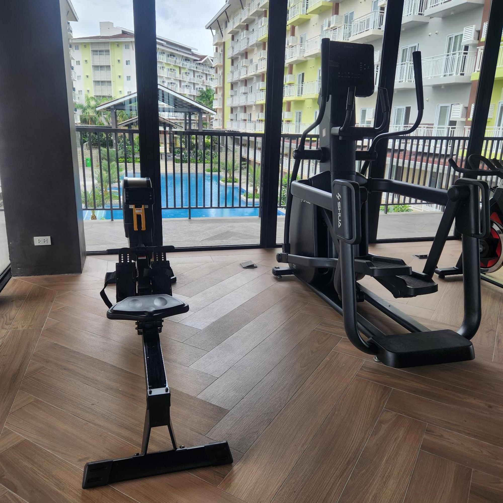 Condo Azur Suites A326 Amani Resorts Residences , 5 Minutes Airport, Netflix, Stylish, Cozy With Luxurious Swimming Pool Lapu-Lapu City Exterior foto